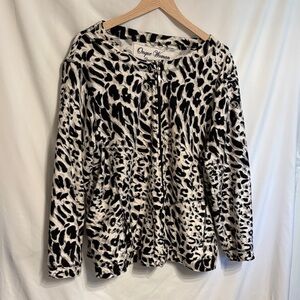 Onque Woman Black and White Animal-Print Zip Front Sweatshirt SZ 2X